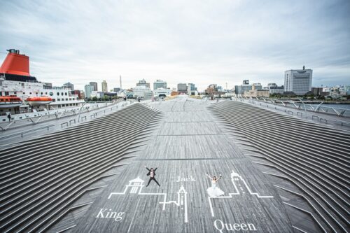 大桟橋 大さん橋 横浜 三塔物語 ジャック クイーン キング 税関
