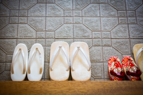 結婚式　和装　神前　仏前　ウェディング　支度　履き物　草履　新郎　新婦