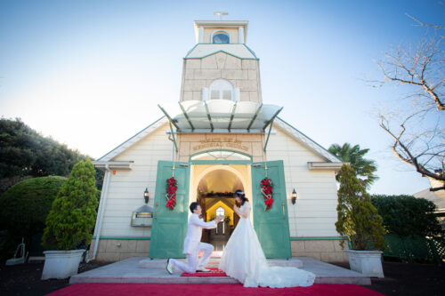 横浜　チャペル　山手　ヘレン教会　ローズホテル　公園　洋装　フォトウェディング　家族　結婚式　安い　格安　ロングベール　ウェディングドレス