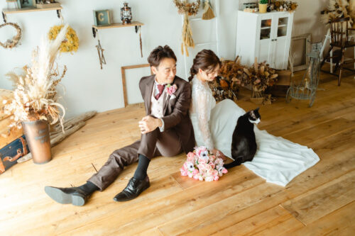 スタジオ　ネコ　猫　ウェディング　フォト　クロネコ　笑顔