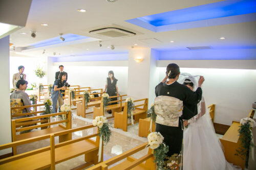 KKR ポートヒル横浜　チャペル　フォトウェディング　港の見える丘公園　安い　格安　家族　挙式　結婚式　ブライダル　ウェディング　ベールダウン