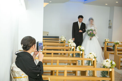 KKR ポートヒル横浜　チャペル　フォトウェディング　港の見える丘公園　安い　格安　家族　挙式　結婚式　ブライダル　ウェディング