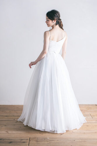 ウェディング　ドレス　ブライダル　ウエディング　フォトジェリッシュ　洋装　フォト　ウェディング　横浜　東京　人気　オススメ　種類　デザイン　失敗　髪型　インナー　クリーニング　オーダー　メイド　可愛い　オシャレ　レンタル　安い　購入　歩き方　シンプル　a　ライン