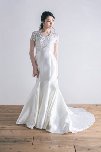 ウェディング　ドレス　ブライダル　ウエディング　フォトジェリッシュ　洋装　フォト　ウェディング　横浜　東京　人気　オススメ　種類　デザイン　失敗　髪型　インナー　クリーニング　オーダー　メイド　可愛い　オシャレ　レンタル　安い　購入　歩き方　シンプル　マーメイド　ライン　袖あり