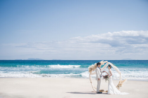 下田のビーチでウェディングサークル