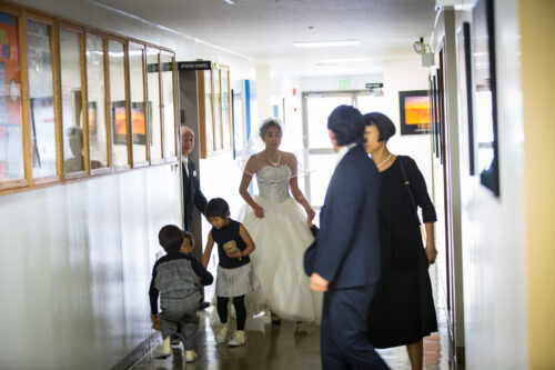 結婚式　横須賀基地　披露宴　教会　チャペル　海軍　ネイビー　アメリカ軍　米軍　新婦入場　バージンロード　ヴァージンロード