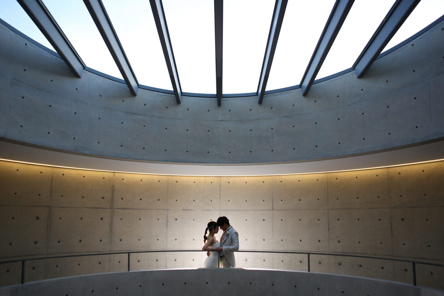 西田幾多郎　洋装　フォトウェディング　ミュージアム　美術館　フォトウェディング　前撮り