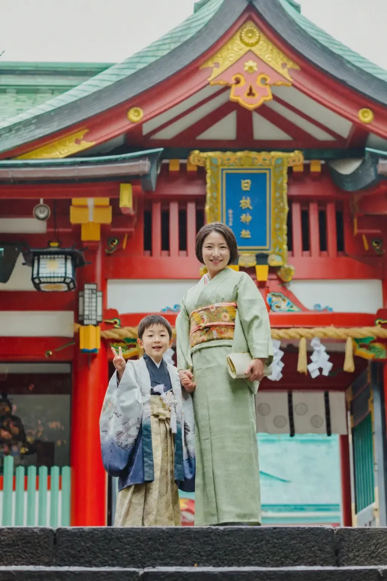 雨の日の七五三は、しっとりきれいに｜日枝神社・5歳｜東京の出張撮影レポート