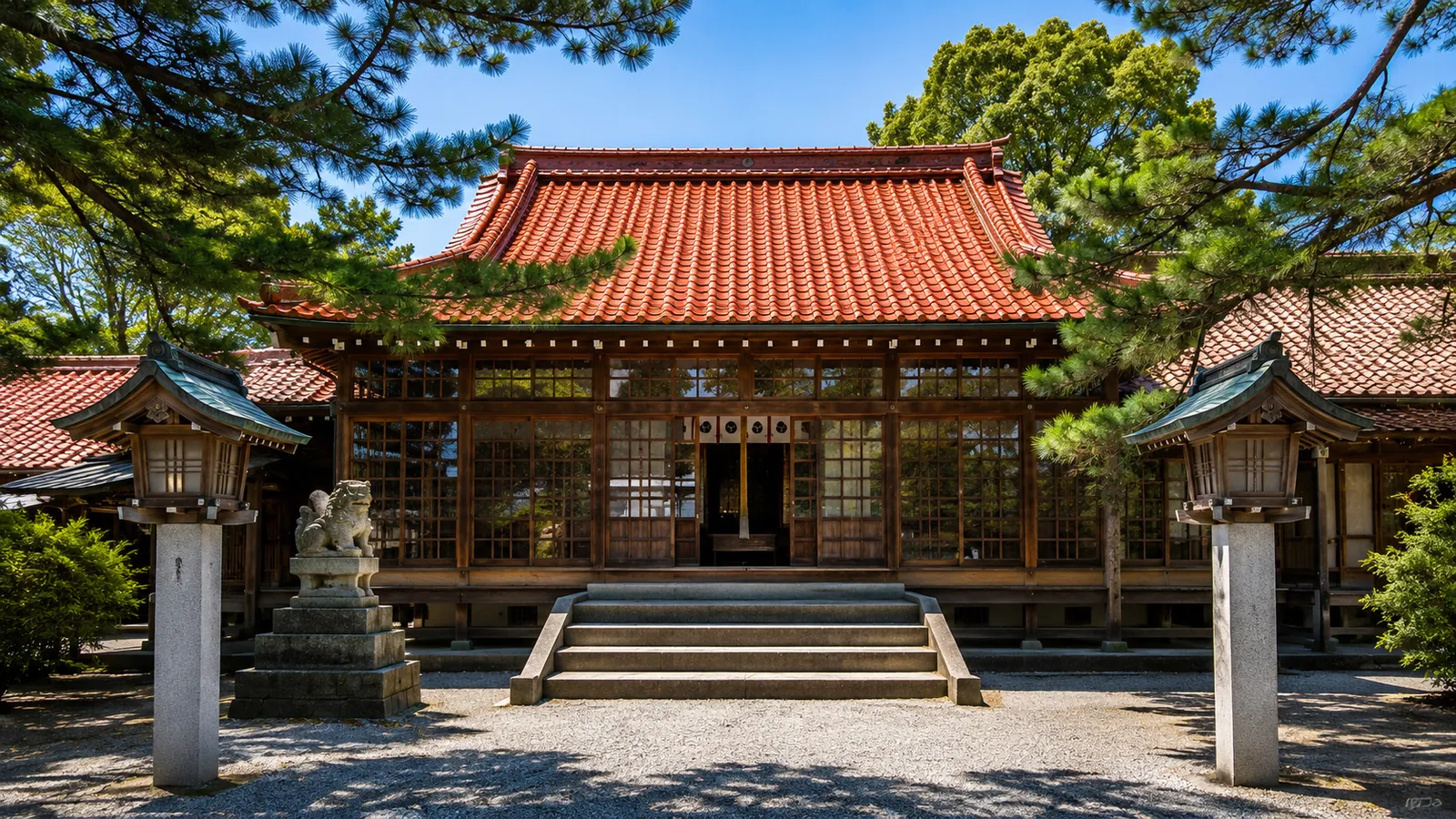 松任若宮八幡宮の境内