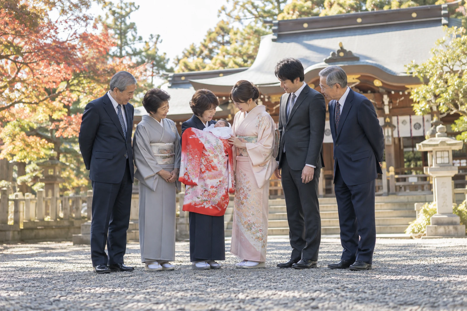両家の祖父母を含む3世代でのお宮参り｜格をそろえた装い