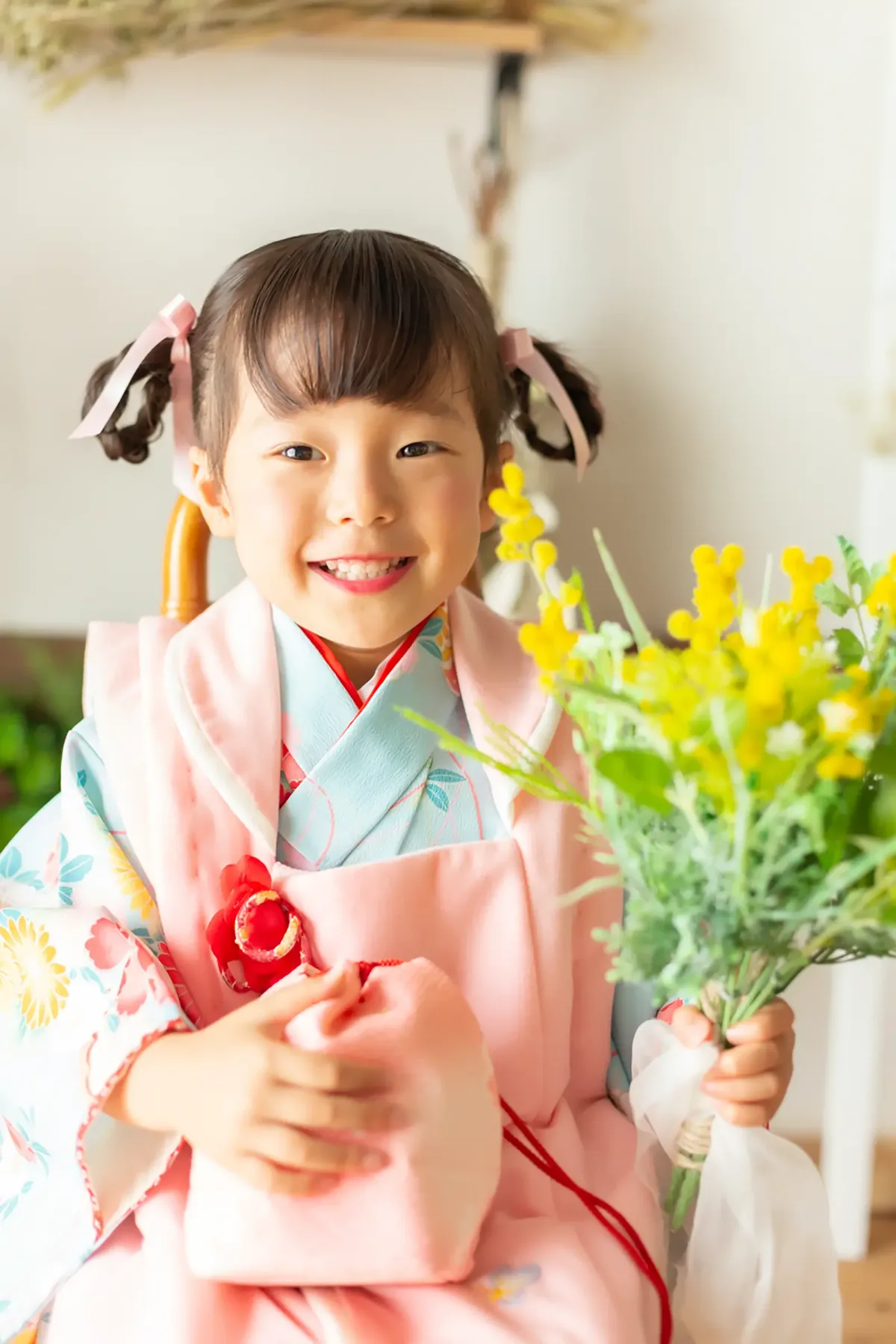 七五三 3歳の女の子 ピンクの被布（ひふ）姿｜フォトジェリッシュ