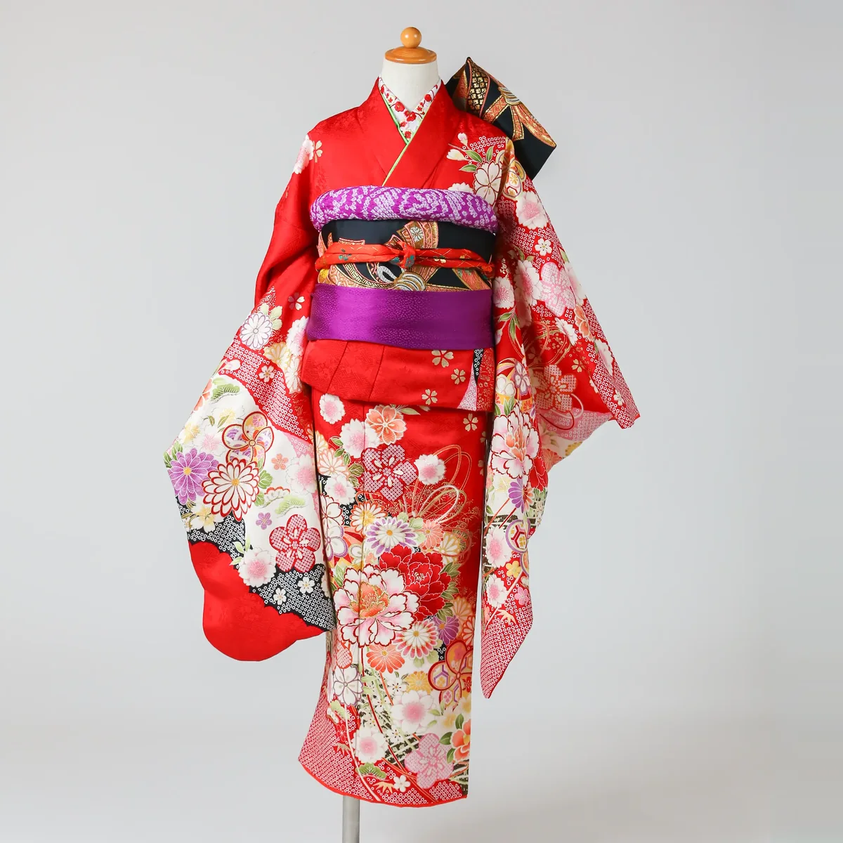 七五三 7歳女の子の四つ身 赤・蝶と梅柄 品番G7-105｜フォトジェリッシュ金沢店