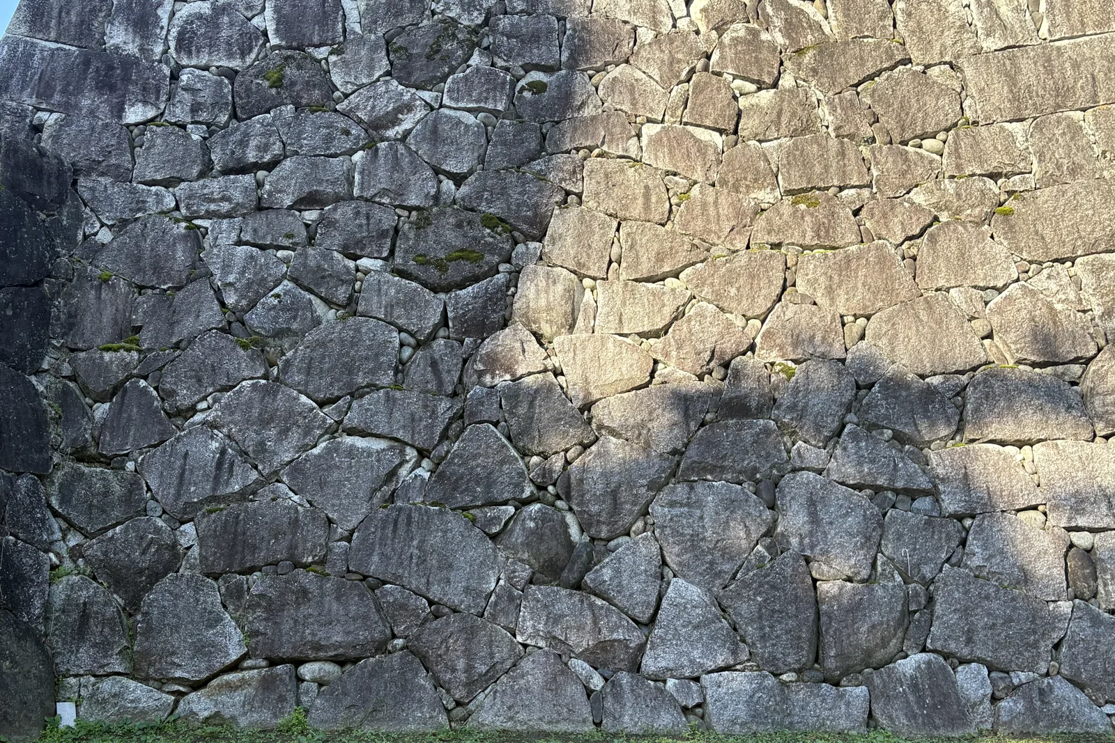 富山城の石垣