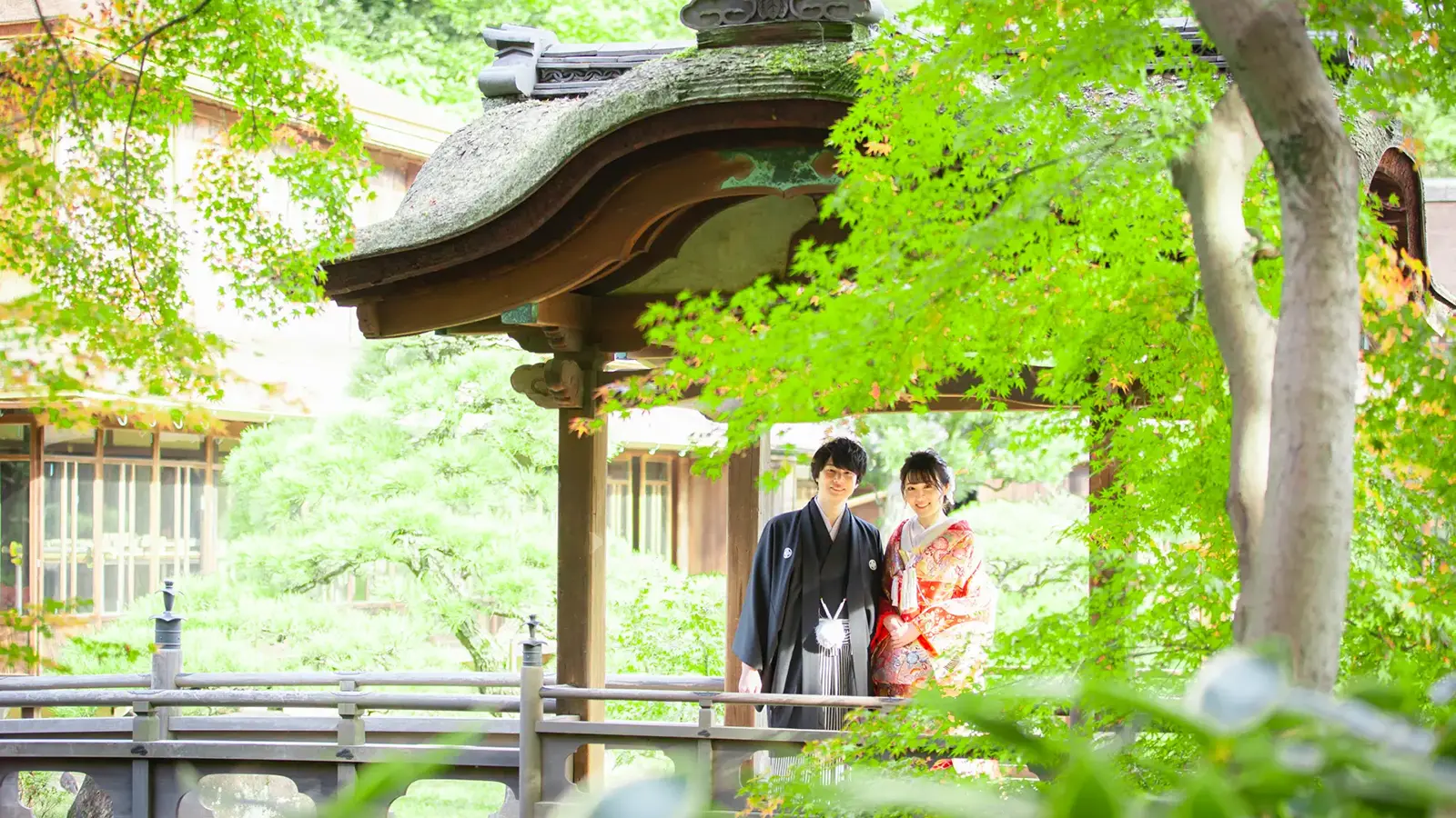 横浜の三溪園で撮影した和装フォトウェディング・前撮り写真